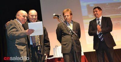 En una emotiva ceremonia Saladillo fue proclamada �Capital Nacional del Helic�ptero�