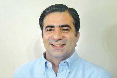 Matarazzo se medir� con dos mujeres en Fern�ndez