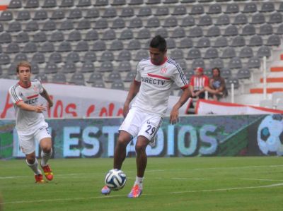 La venta de Enzo P�rez allana el camino de Franco Jara