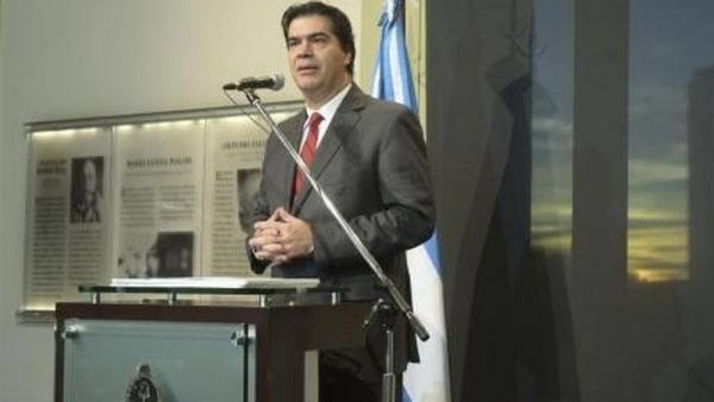 Capitanich afirm� que no hay misi�n preparada para un eventual viaje a Estados Unidos