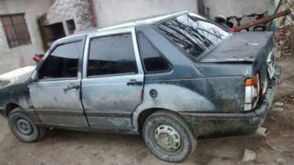 Investigan incendio intencional en una casa