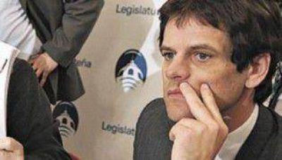 Una nueva causa hace peligrar la designaci�n de Farrell como juez