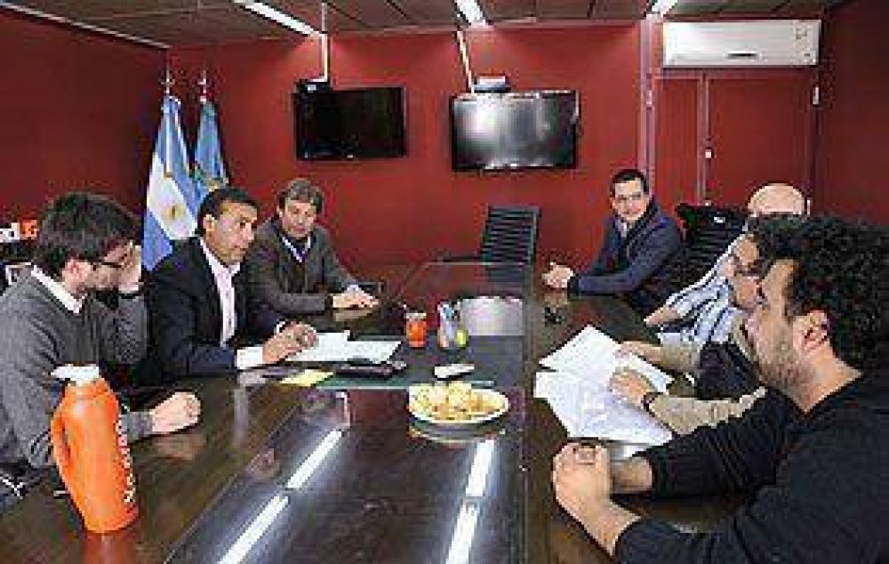 Aseguran que aumentar�n fondos para comedores escolares