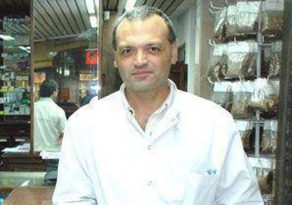 Los farmac�uticos analizan cobrar un plus por atenci�n nocturna