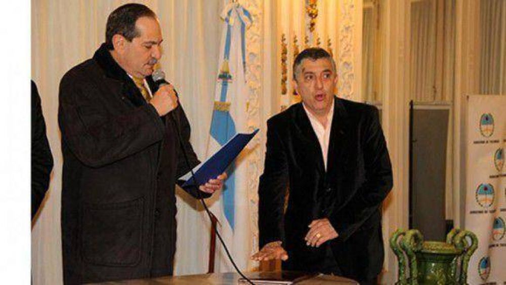 Promenten limpiar los accesos a la capital tucumana en 45 d�as
