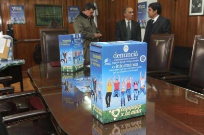 En un papel sin firmar se podr� denunciar a �dealers�