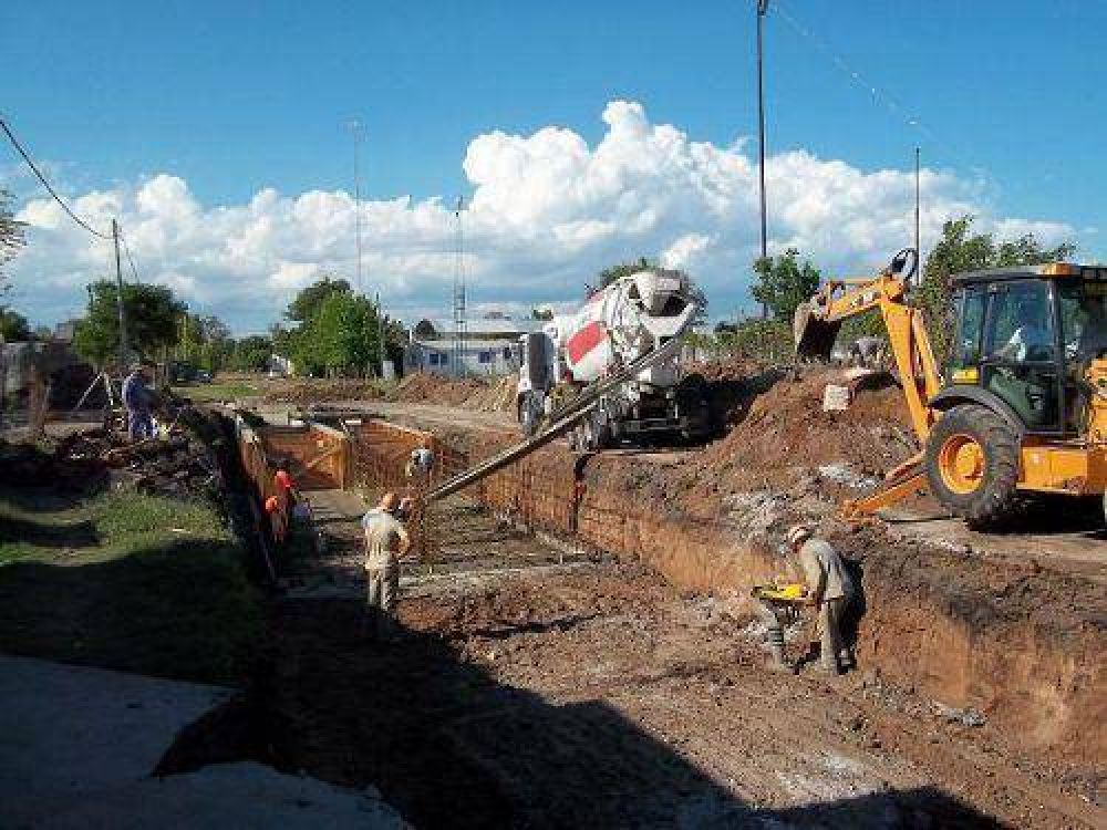 Unas 1.600 familias ser�n beneficiadas con el Promeba en la zona de El Zam�n