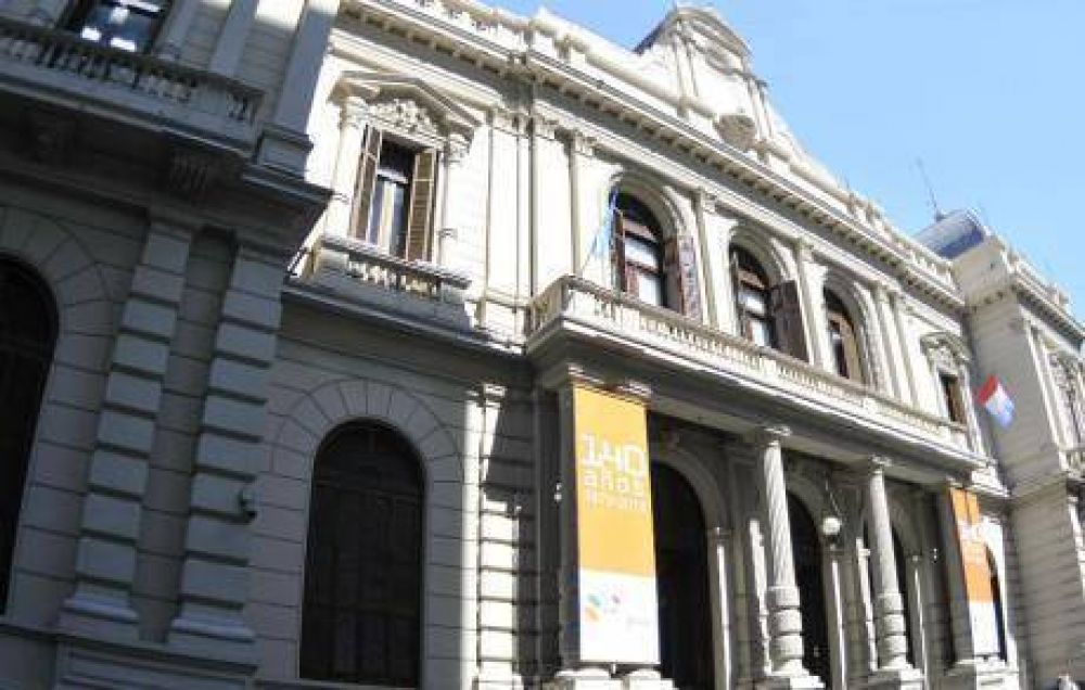 Acusan a Bancor de alentar la devaluaci�n