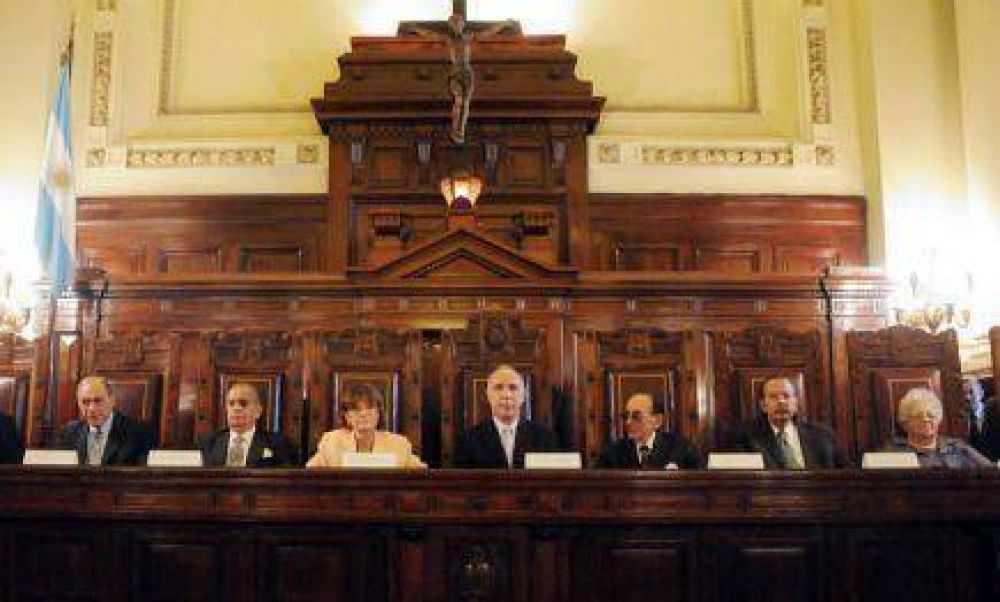 La Corte rechaz� reclamo de la UCR por las bancas en la legislatura
