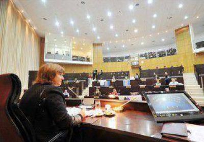 Sin los votos del kirchnerismo, la Legislatura dio su apoyo a Sapag 