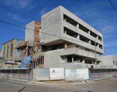 Avanzan las obras del complejo universitario
