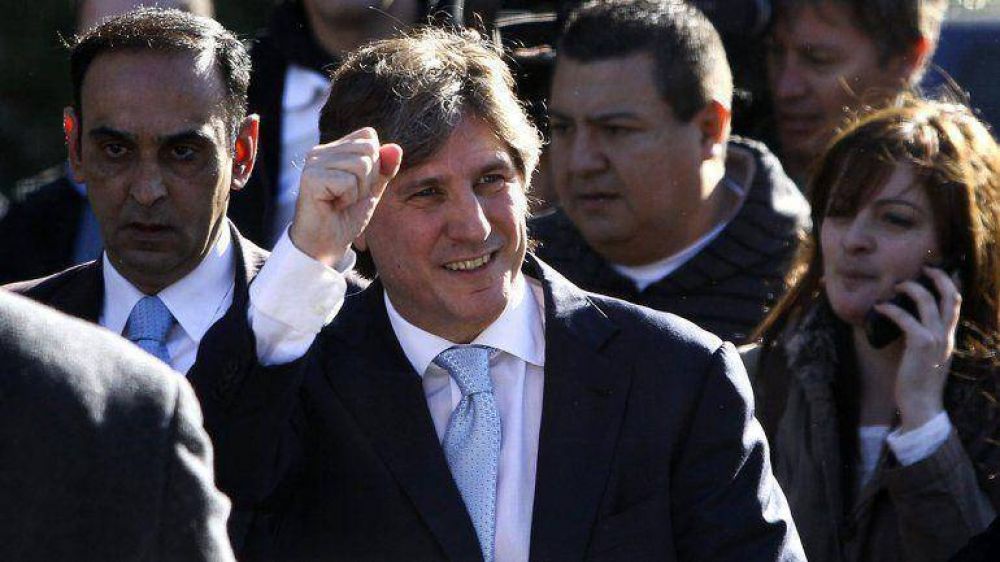 Tambi�n avanza la causa contra Boudou por la compra de 19 autos de uso oficial en Econom�a