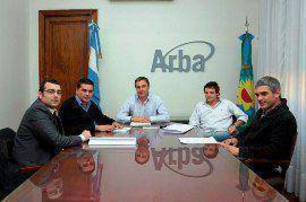 Ariel Notta recibi� a concejales del Pj-FPV Luj�n
