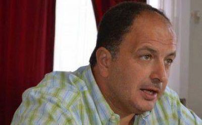 Seg�n el diputado Garate, 530.000 chicos quedar�an sin comer en la Provincia
