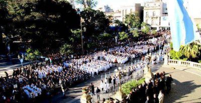 M�s de 3.500 estudiantes prometer�n lealtad a la Bandera el pr�ximo lunes