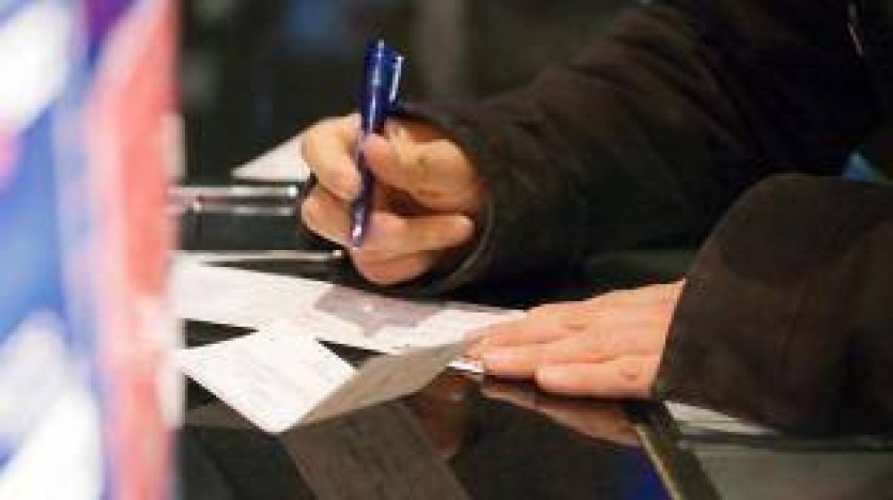 Pone en vilo al mercado el total de cheques rechazados
