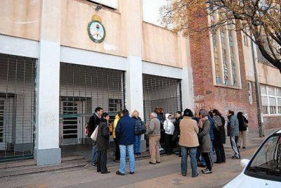 Va a haber una semana m�s de paros en escuelas de la universidad