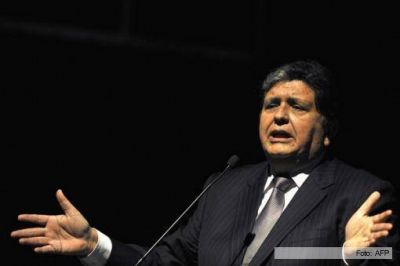 Per�: el Congreso aprob� acusar a ex presidente Alan Garc�a por 400 indultos a narcos