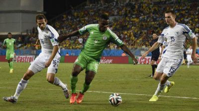 Nigeria derrot� a Bosnia y sue�a con lograr la clasificaci�n a los octavos de final del Mundial