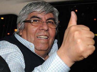 Con pol�ticos y amigos, Moyano apuesta a Independiente para recuperar poder