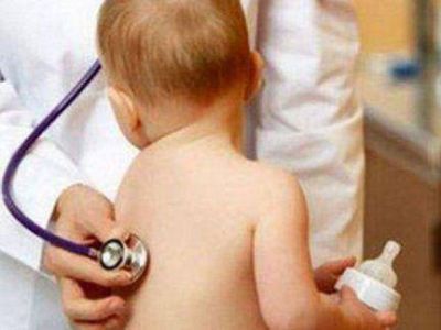 Especialistas piden llevar a los niños a la consulta médica ante síntomas respiratorios