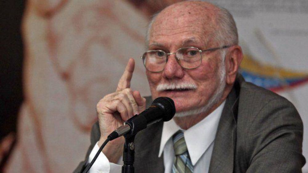 Venezuela: exigen investigar las denuncias de un ex ministro chavista echado por Maduro