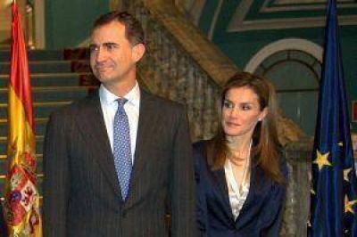 Felipe VI se reuni� con v�ctimas de atentados