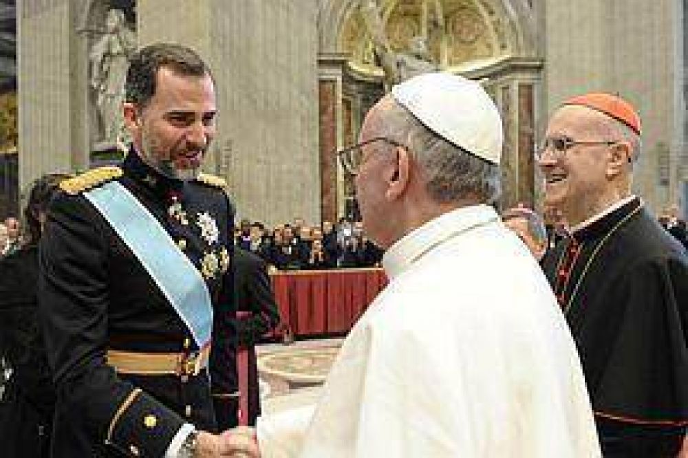 El primer viaje de Felipe VI ser� una visita al Papa