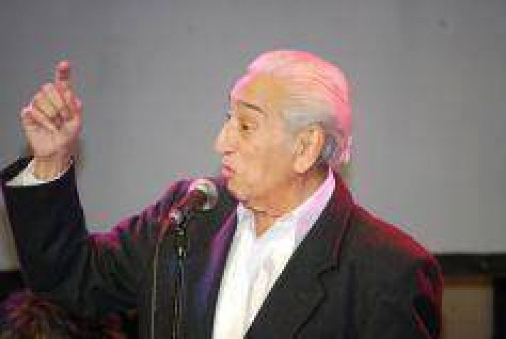Homenajea el Senado a un artista entrerriano