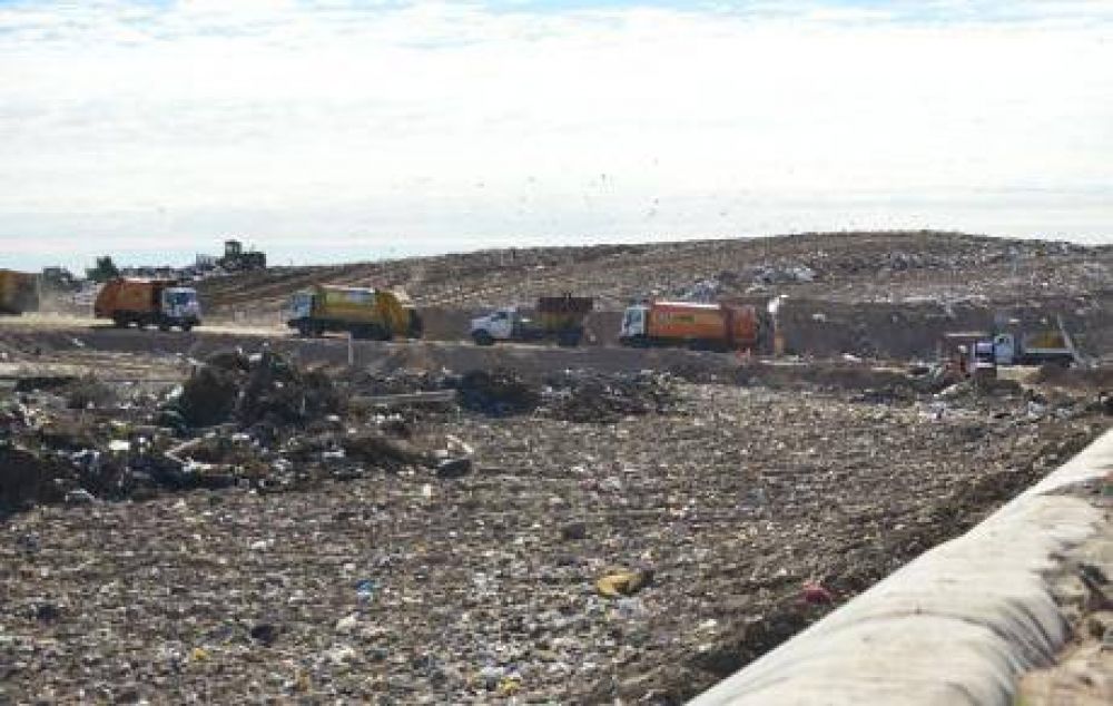 En abril, Piedras Blancas enterr� 60 mil toneladas de basura