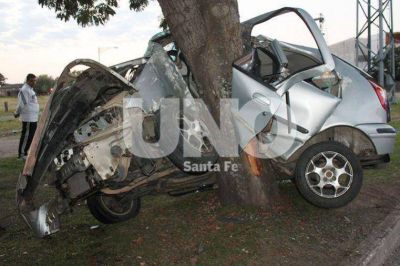http://www.unosantafe.com.ar/__export/1403441900416/sites/diario_santafe/imagenes/2014/06/22/vecinas.jpg_2069580699.jpg