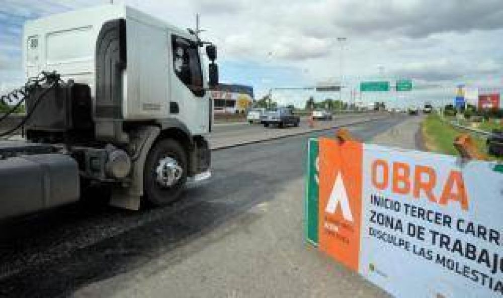 Autopista Buenos Aires-La Plata: Proyectan terminar la ampliacin en julio