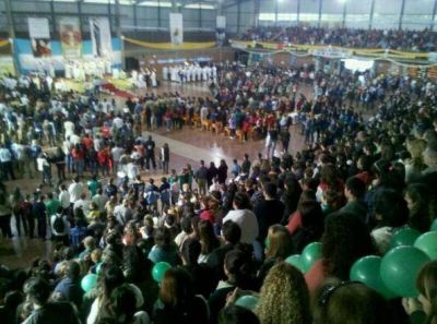 El Corpus Christi 2014 se celebra en el Polideportivo del Santa Mar�a