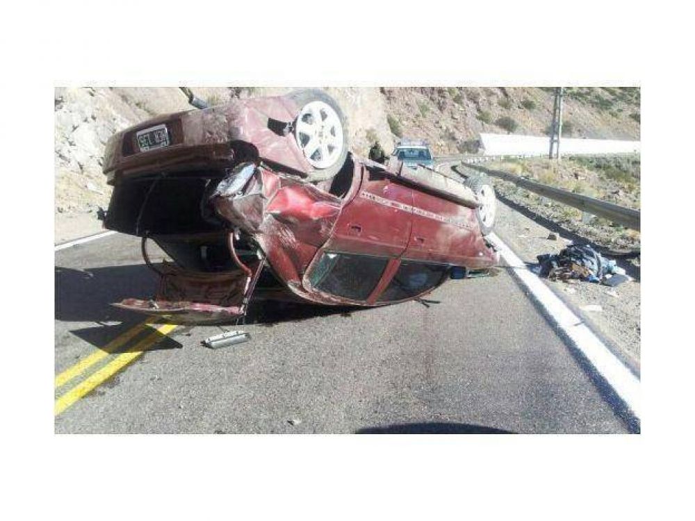 Un joven sufri� un espectacular accidente en Potrerillos
