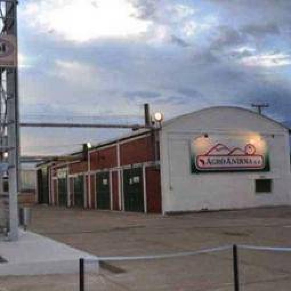 El gobierno neg� que busque �liquidar� las empresas estatales