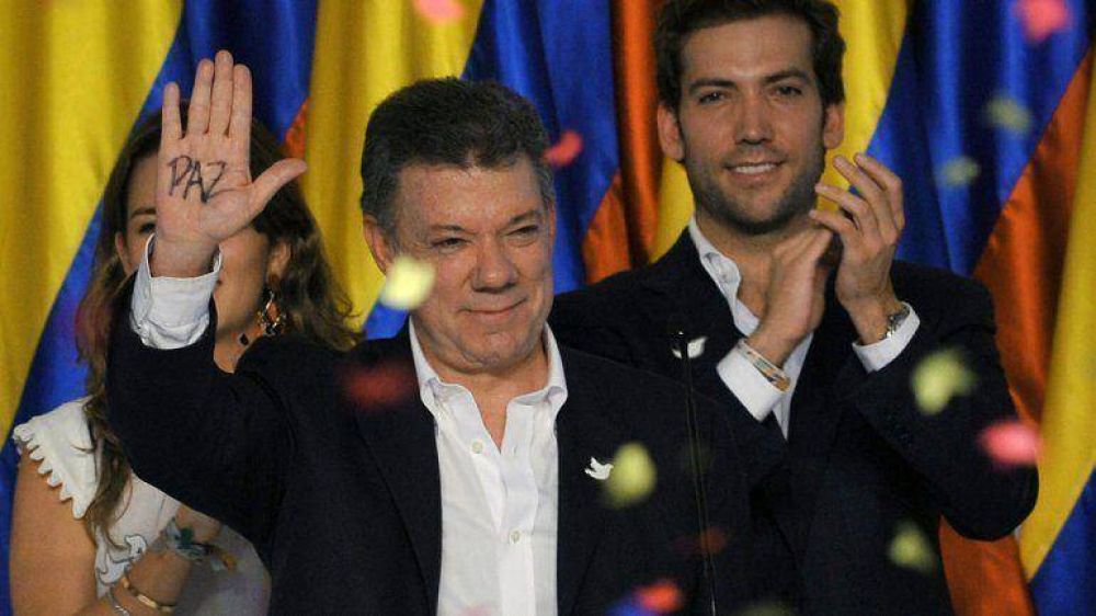Seg�n las FARC, los votos exigen a Santos que se deslinde de 'todo lo que representa a Uribe'