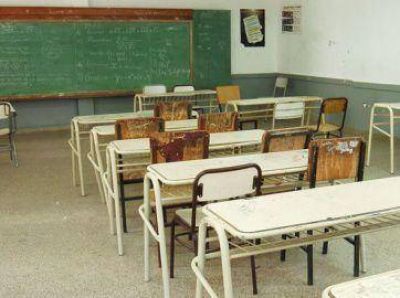 El massismo va por un �Fondo Escuela�
