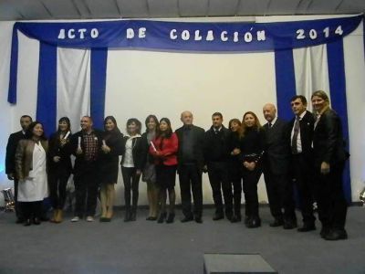 Acto de colaci�n y homenaje en el hospital San Juan Bautista