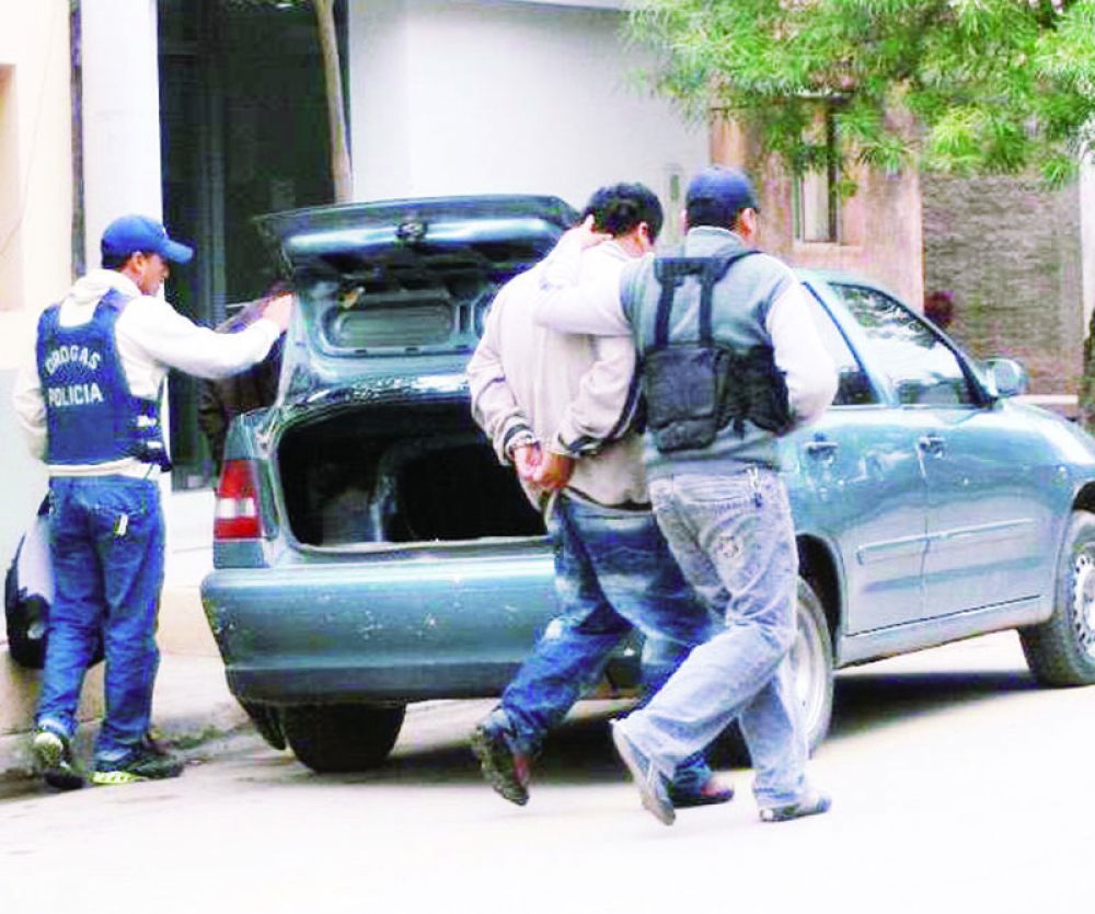 Capturan a la banda de �narcopolleros�