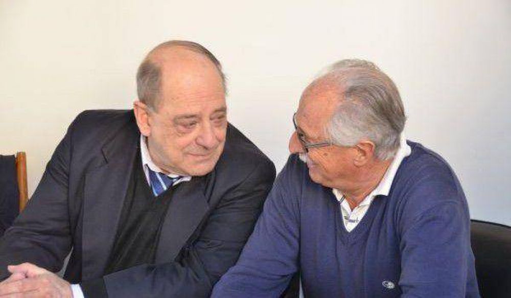 Piden declarar la emergencia econ�mica hasta marzo de 2015