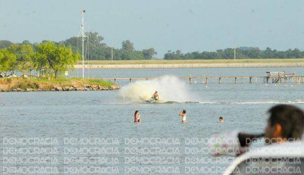 La Comuna sectorizar� recreaci�n, pesca y deportes en la Laguna