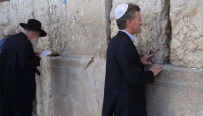 Macri, en el Muro de los Lamentos