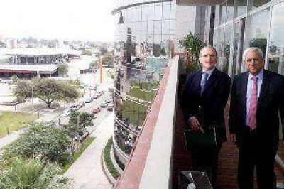 Pablo Abal Medina arrib� ayer a Santiago y hoy se reunir� con funcionarios provinciales