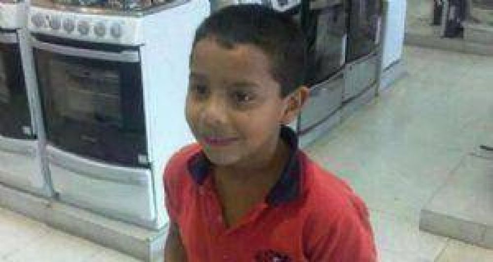 Isa�as Barraza, el ni�o extraviado en Taf� Viejo, ya se reencontr� con su familia