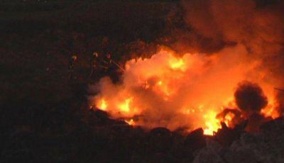Incendio en una tosquera de Esteban Echeverr�a al 4000