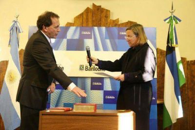 Cont�n jur� como Juez de Faltas