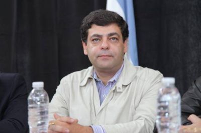 Mart�nez dijo que El Chalt�n elegir� intendente en 2015