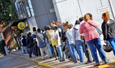 Sueldos provinciales: hoy comienza el pago de junio