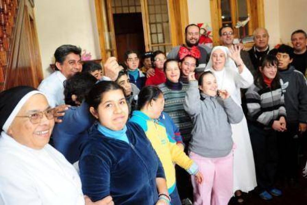 Tigre entreg� un respaldo econ�mico para la obra del Hogar Santa Rosa 