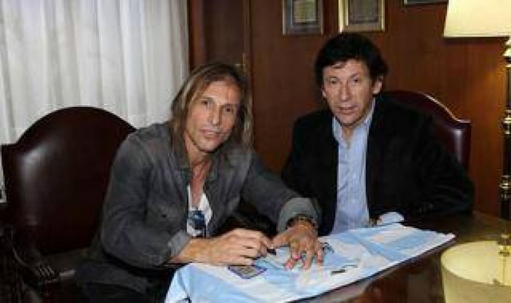 Caniggia mirar� Argentina - Nigeria con alumnos de San Isidro
